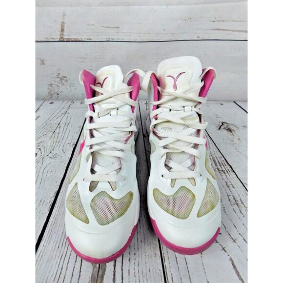 Ladies Size 10 RARE Breast Cancer Ribbon Nike Hyperfuse White/Pink 525021-101 - Picture 2 of 12
